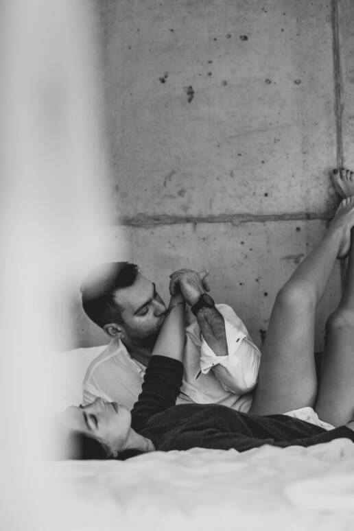 Fotografia ślubna ze Śląska, para młoda przed swoim ślubem, romantycznie