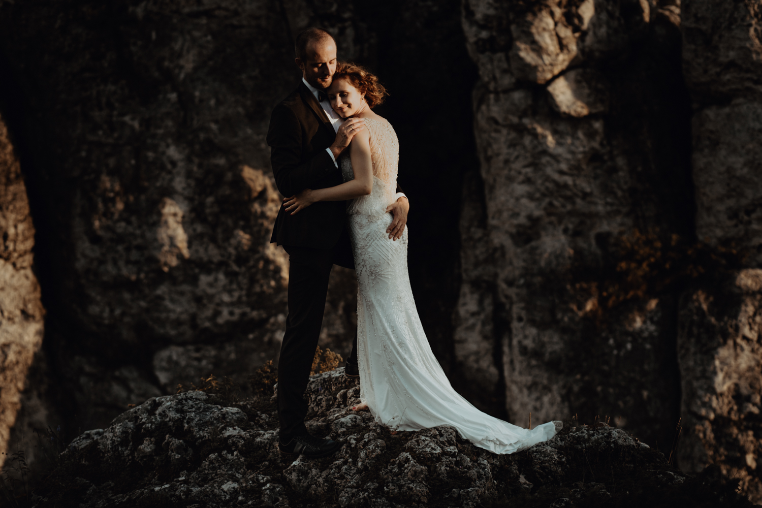 Sylwia+Andrzej, sesja ślubna na skałach